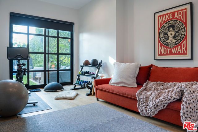 3611 Meier Street, Los Angeles, CA 90066