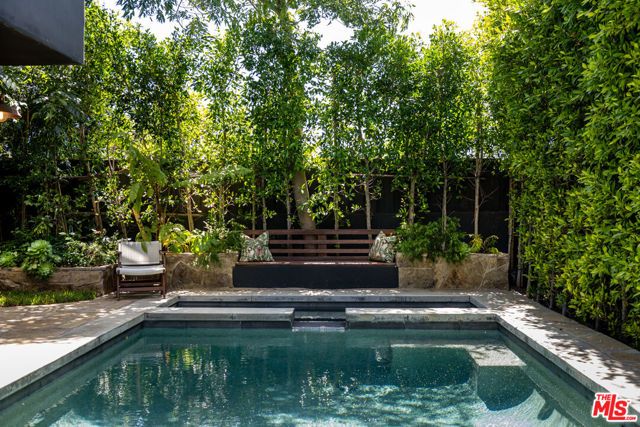3611 Meier Street, Los Angeles, CA 90066