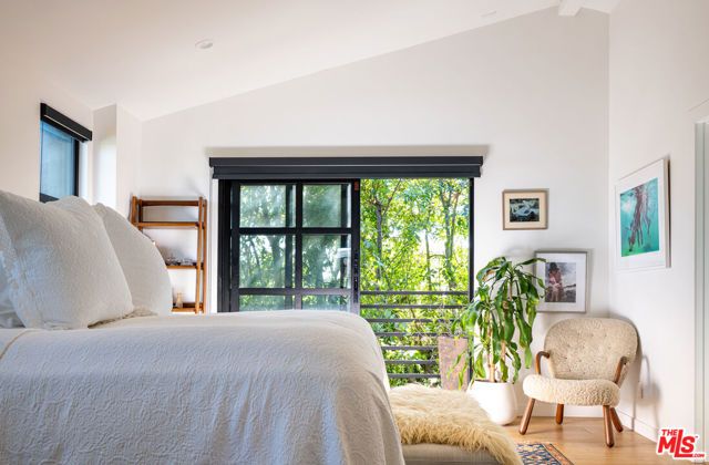3611 Meier Street, Los Angeles, CA 90066