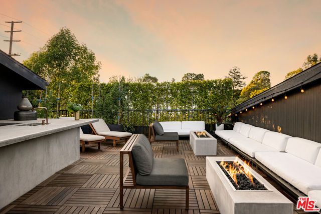 3611 Meier Street, Los Angeles, CA 90066