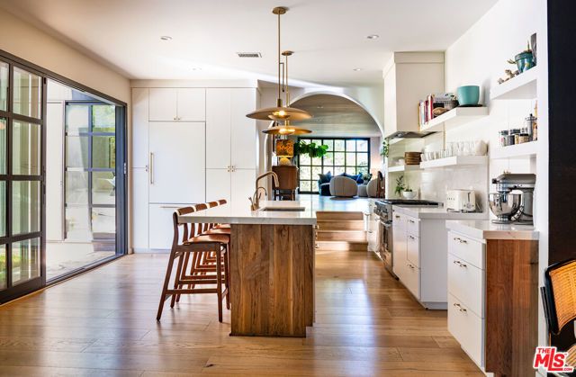 3611 Meier Street, Los Angeles, CA 90066