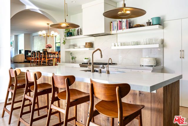 3611 Meier Street, Los Angeles, CA 90066