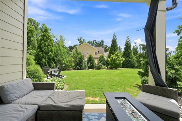 5271 Merlot Drive, Acworth, GA 30101