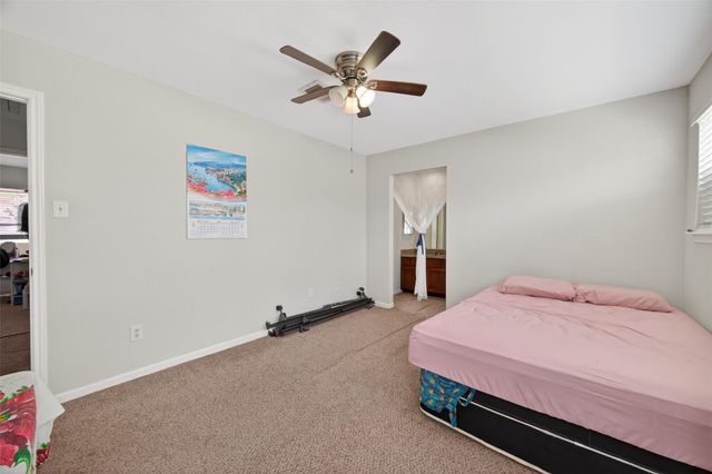 7709 Shadow Hill Lane, Houston, TX 77072