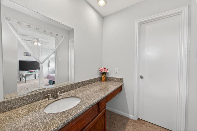 7709 Shadow Hill Lane, Houston, TX 77072