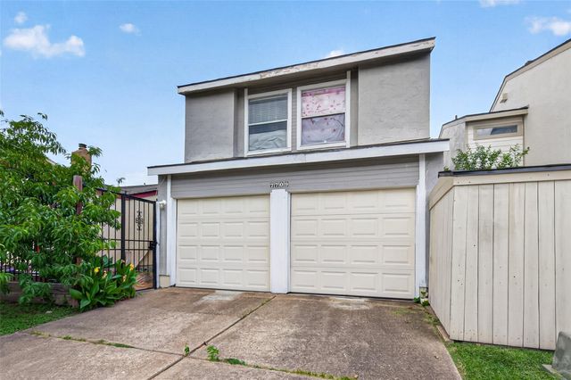 7709 Shadow Hill Lane, Houston, TX 77072