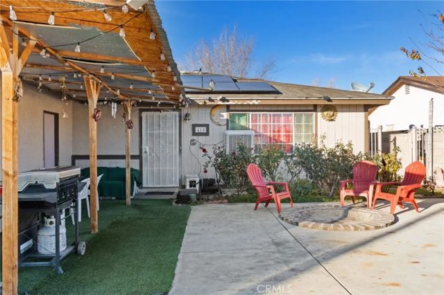 415 E Avenue J13, Lancaster, CA 93535