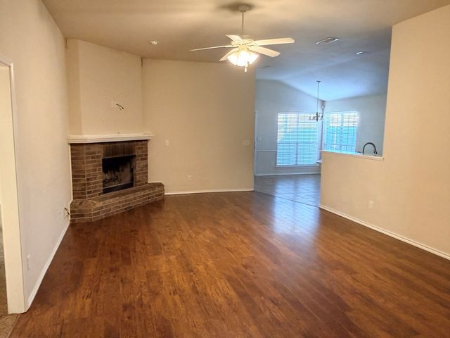 918 Nolan Ryan Dr, Midland, TX 79706