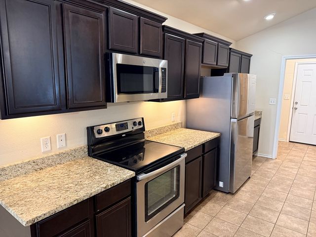 918 Nolan Ryan Dr, Midland, TX 79706