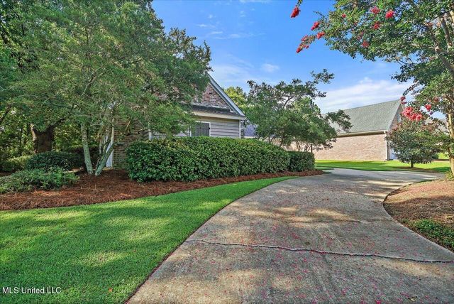 317 Golden Pond Drive, Madison, MS 39110