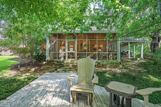 317 Golden Pond Drive, Madison, MS 39110