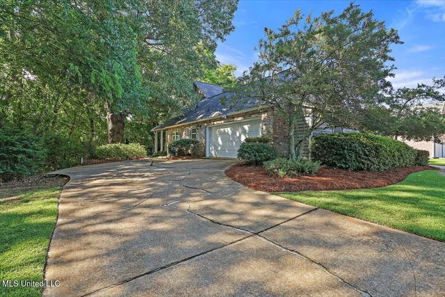 317 Golden Pond Drive, Madison, MS 39110