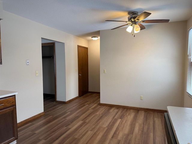 2804-2806 Mineral Point Avenue, Janesville, WI 53548