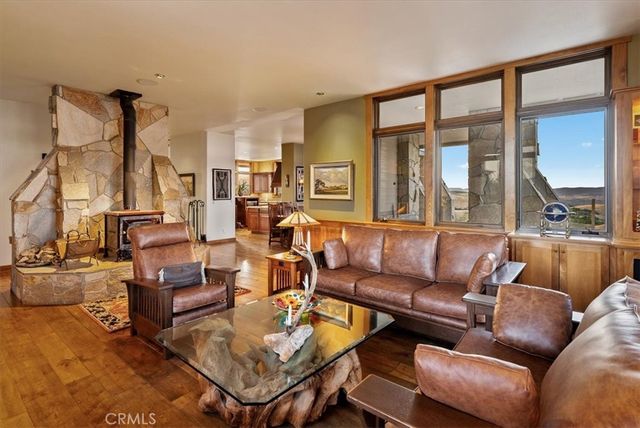 76346 Bryson Hesperia Road, Bradley, CA 93426