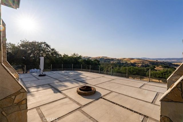 76346 Bryson Hesperia Road, Bradley, CA 93426