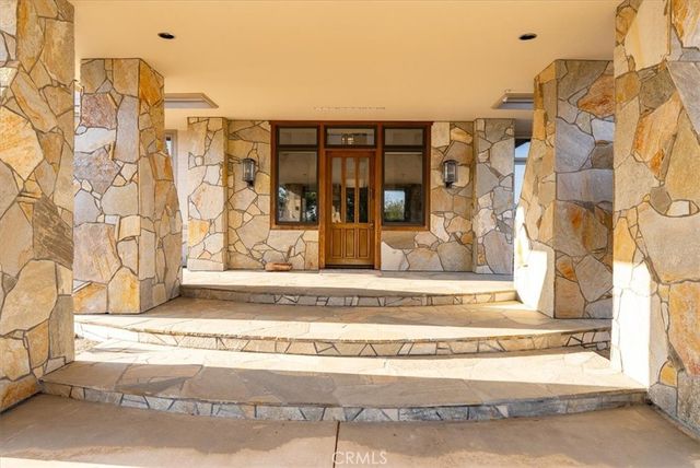 76346 Bryson Hesperia Road, Bradley, CA 93426