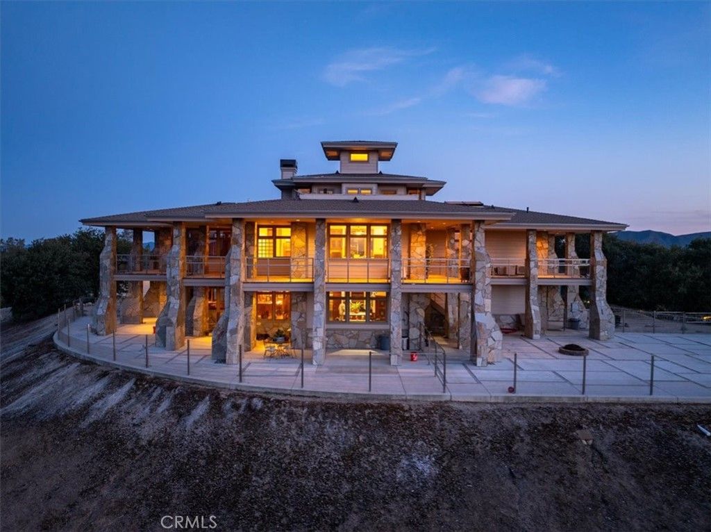 76346 Bryson Hesperia Road, Bradley, CA 93426