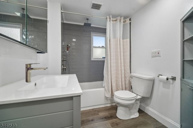55 Hamilton Ave, Clifton City, NJ 07011