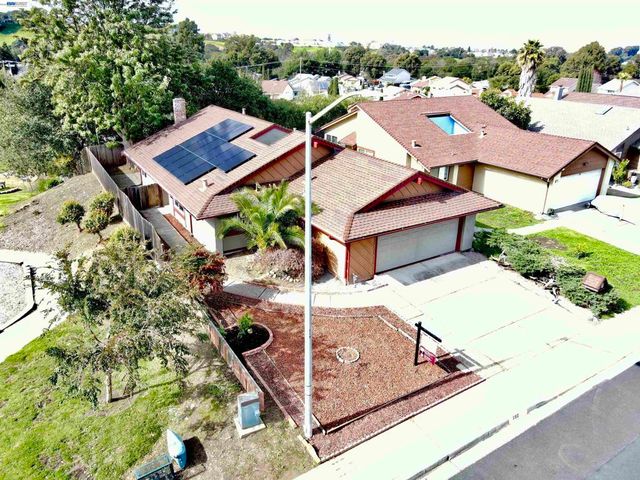 797 797 Coral Ridge Cir, Rodeo, CA 94572