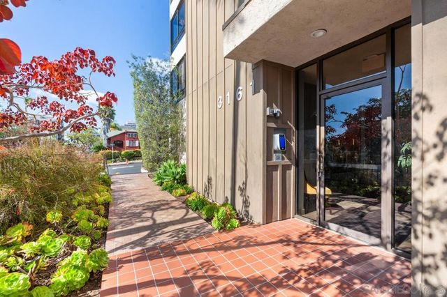 3161 1St 3N, San Diego, CA 92103