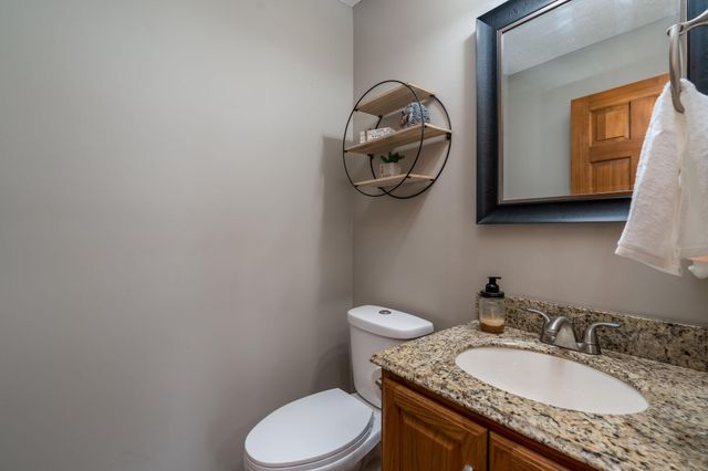 730 Debbie Lane, Carver, MN 55315