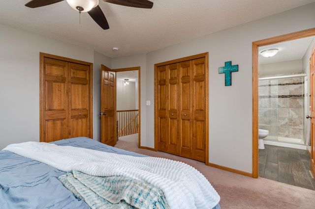 730 Debbie Lane, Carver, MN 55315