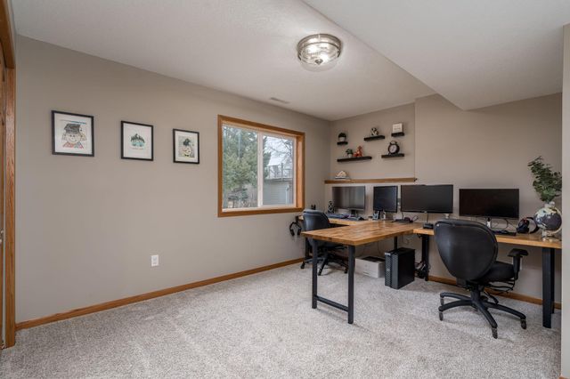 730 Debbie Lane, Carver, MN 55315