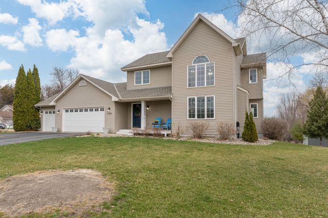 730 Debbie Lane, Carver, MN 55315