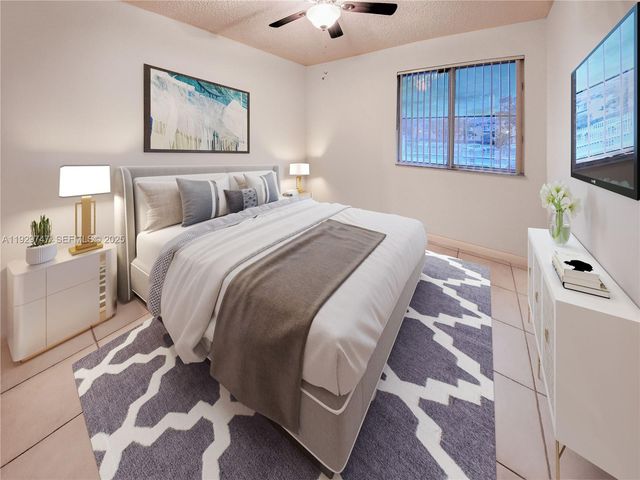 15701 SW 137th Ave 202, Miami, FL 33177