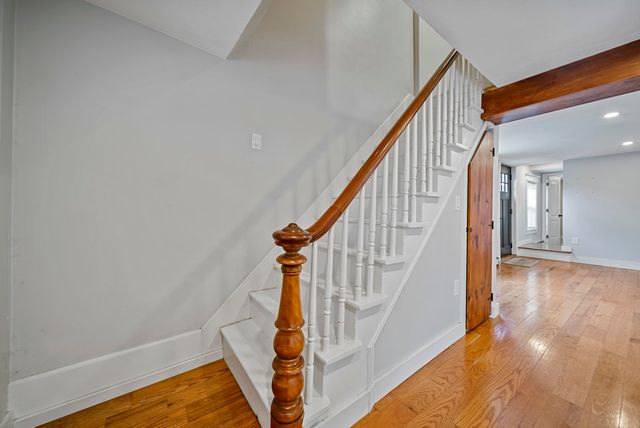 79 Haverhill Road, Chester, NH 03036