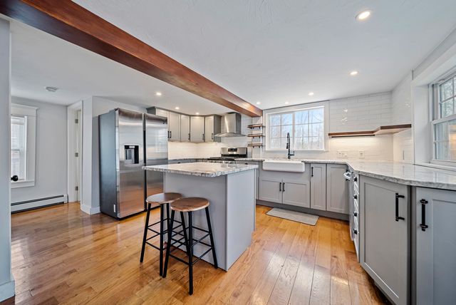 79 Haverhill Road, Chester, NH 03036