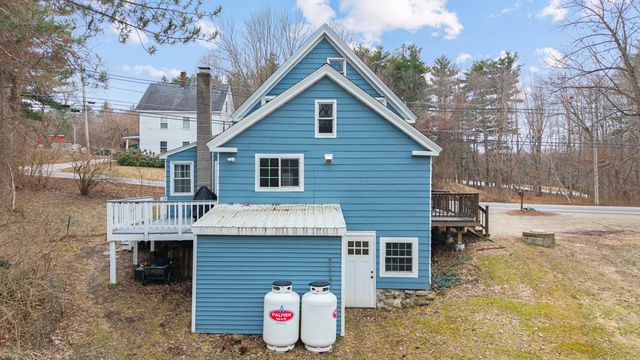 79 Haverhill Road, Chester, NH 03036