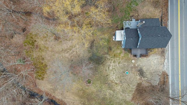 79 Haverhill Road, Chester, NH 03036