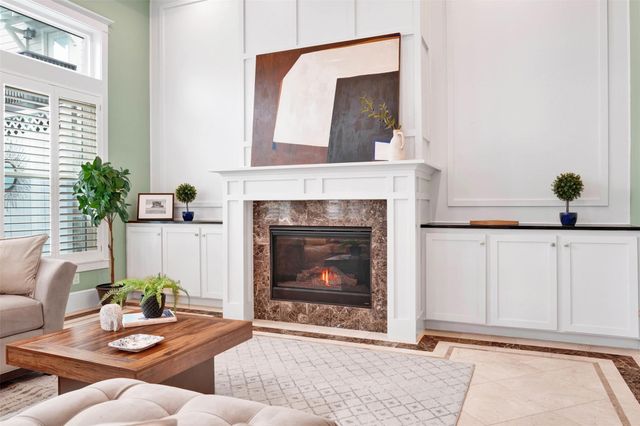 612 Rutland Street, Houston, TX 77007