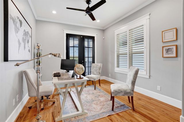 612 Rutland Street, Houston, TX 77007