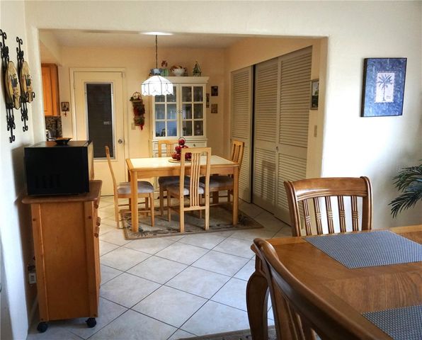 4031 93RD TERRACE N 5, Pinellas Park, FL 33782