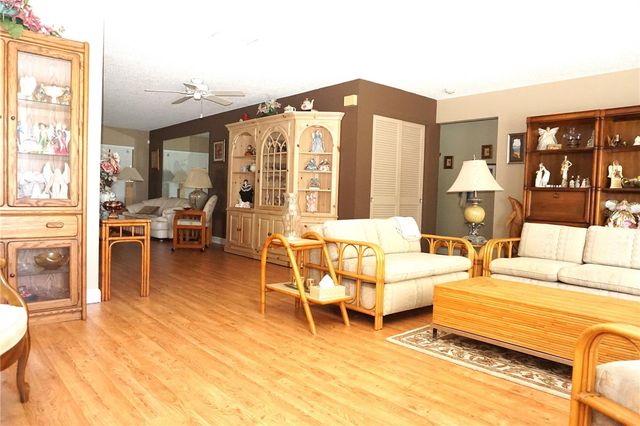 4031 93RD TERRACE N 5, Pinellas Park, FL 33782