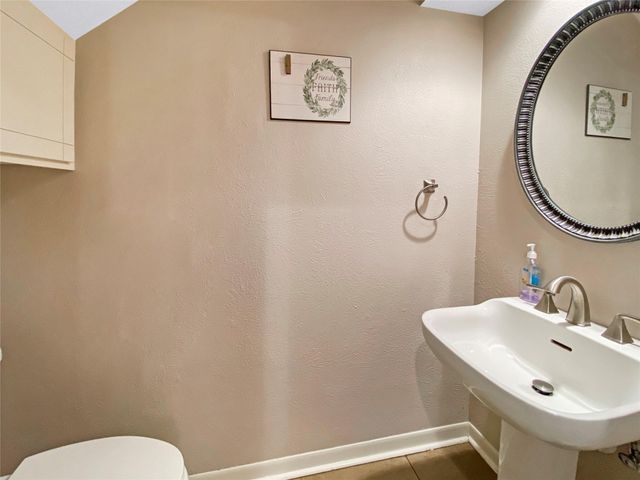 16235 Golf Club Drive, Crosby, TX 77532