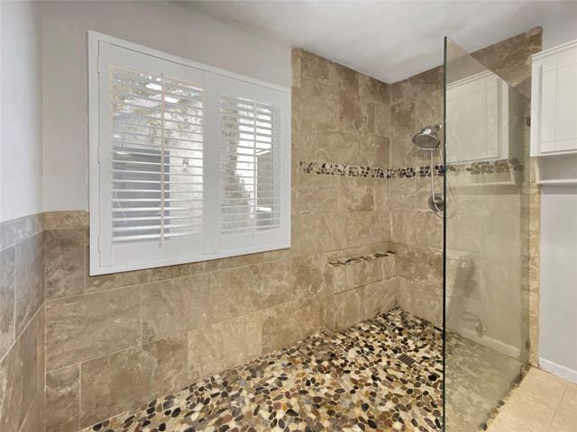 16235 Golf Club Drive, Crosby, TX 77532