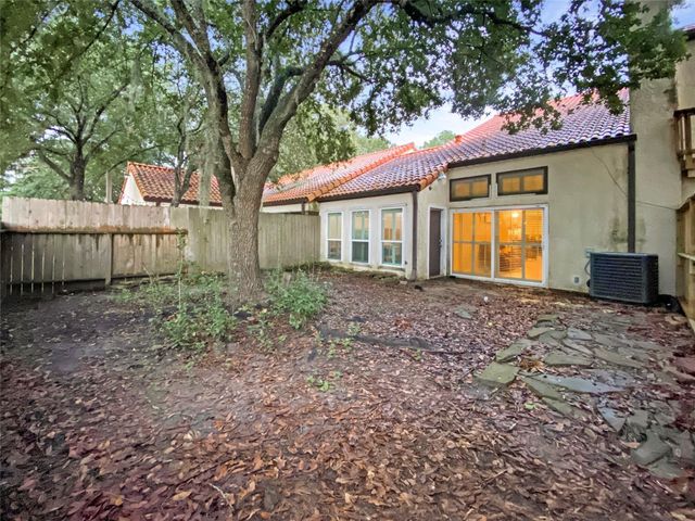 16235 Golf Club Drive, Crosby, TX 77532
