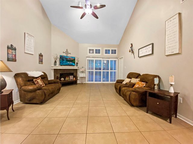 16235 Golf Club Drive, Crosby, TX 77532