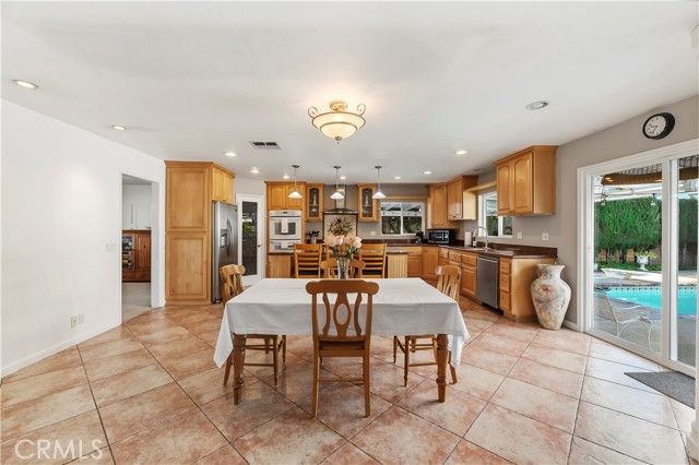 1510 S Oaks, Ontario, CA 91762