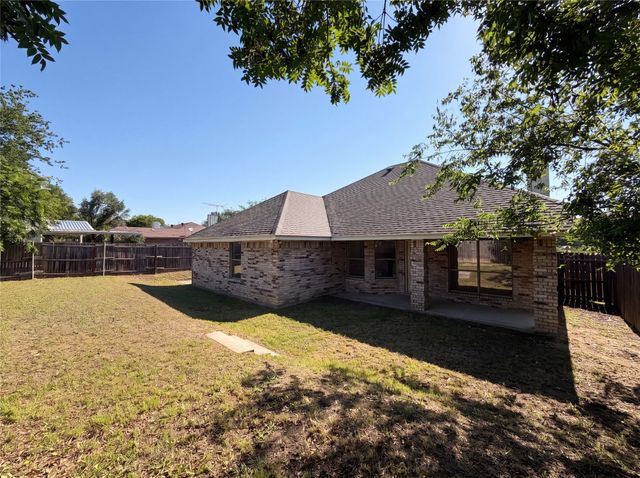 4617 Deal Drive, Fort Worth, TX 76135