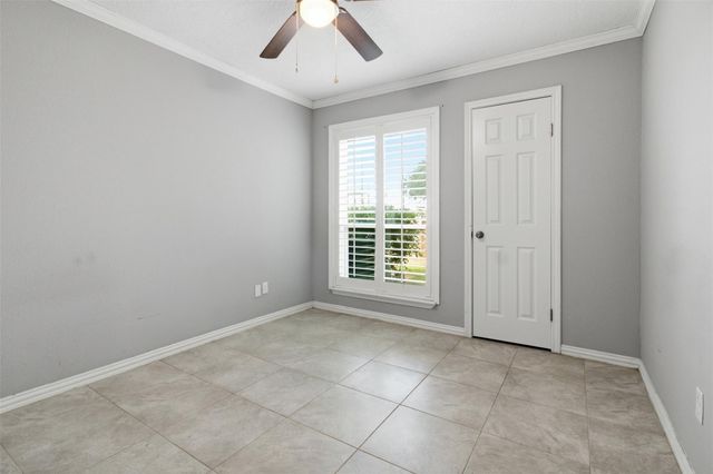 7600 Emmett F Lowry Expressway 315, Texas City, TX 77591