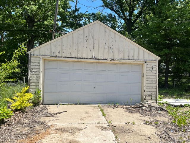 6350 Radnor Street, Detroit, MI 48224