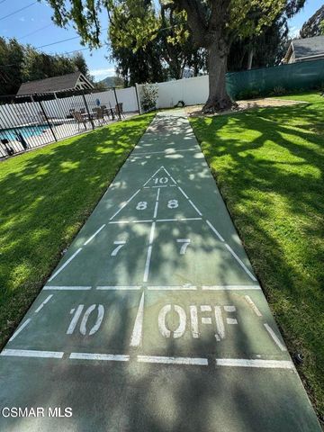 5932 Los Angeles Avenue 8, Simi Valley, CA 93063