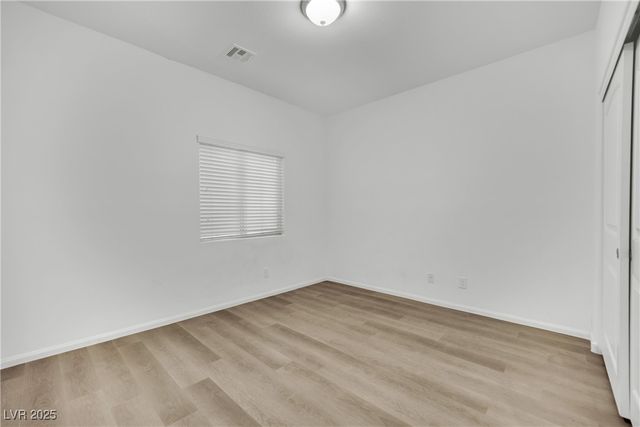 8212 Minots Ledge Avenue, Las Vegas, NV 89147