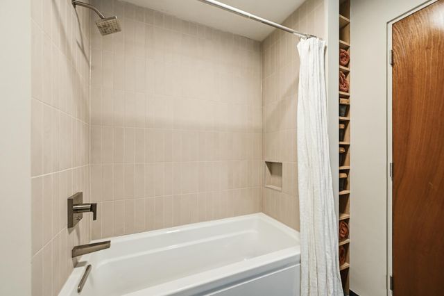 633 Folwell Lane SW, Rochester, MN 55902