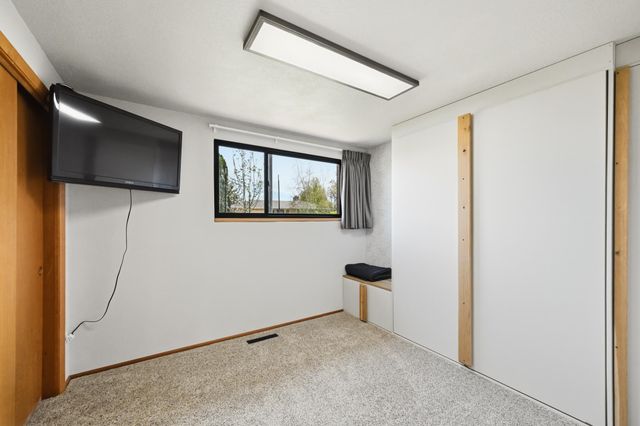 633 Folwell Lane SW, Rochester, MN 55902