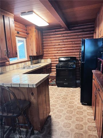 11 Forest Inn Drive, Berry Creek, CA 95916